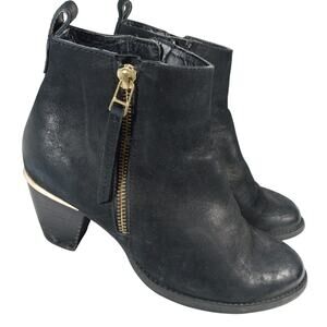 STEVE MADDEN! BLACK GENUINE LEATHER DUAL ZIPPER GOLD HEEL TRIM ANKLE BOOTS! 6.5M